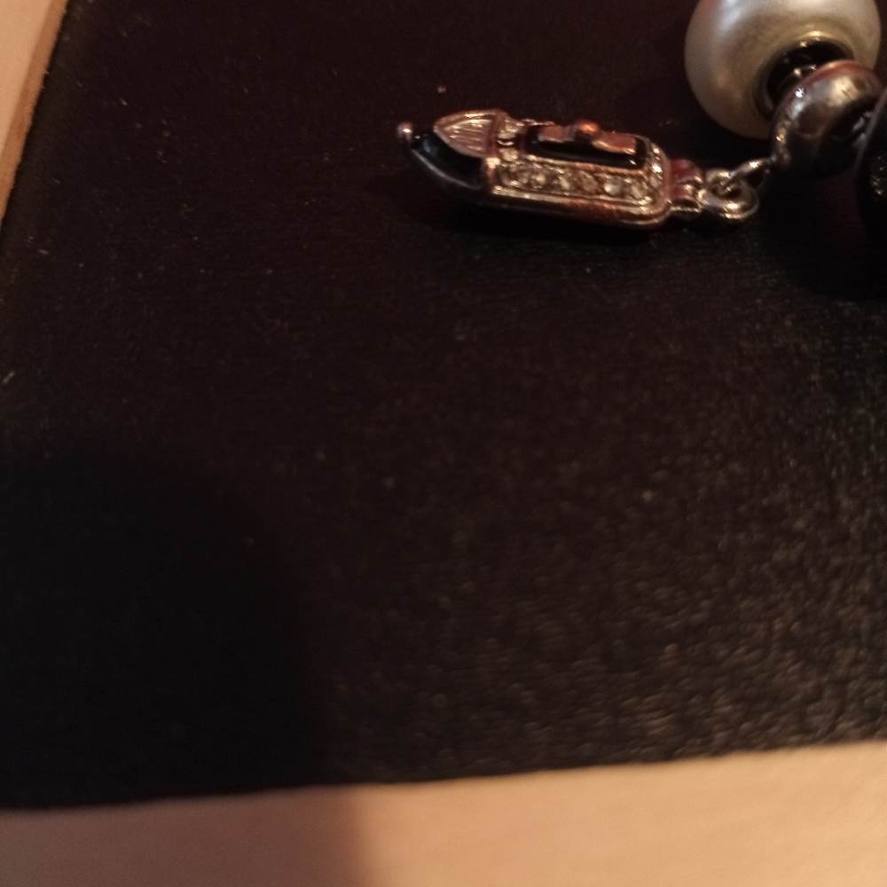 Bracelet - Picture 2 of 4